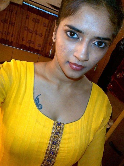 indian leaked naked|Indian Leaked Porn Videos 